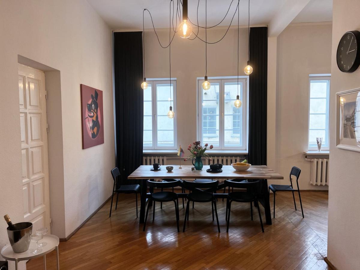 Old Town Of Evil Dog Apartment